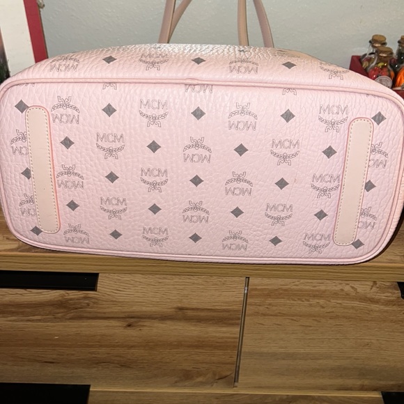 ❤️authentic mcm viseto aren pink logo tote EUC - Picture 11 of 14